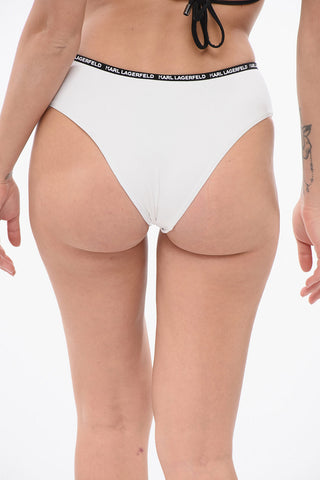 Einfarbiger Bikini-Slip mit kontrastierendem Logoband