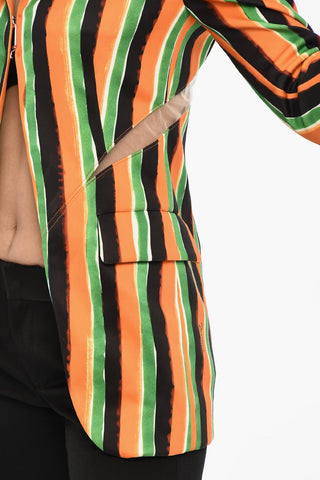 Gestreifter Blazer mit Pattentasche und Cut-out-Details
