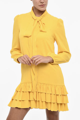 Abito Svasato Con Balze e Collo a Cravatta