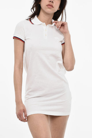 Kurzes Polo-Kleid Mit Offenem Rücken