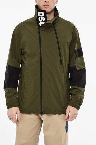 Doppelreihiger Windbreaker mit Reißverschluss-Detail