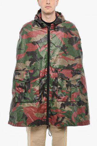 Cape Mit Militärmuster Und Reißverschluss