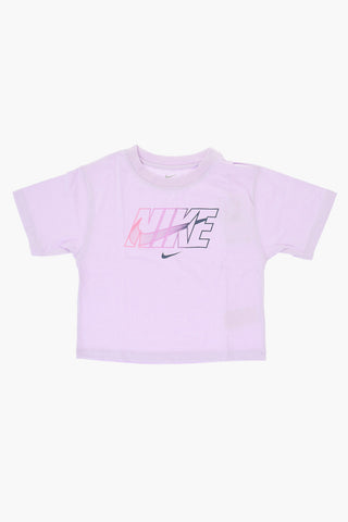 Set T-Shirt und Shorts mit aufgedrucktem Logo