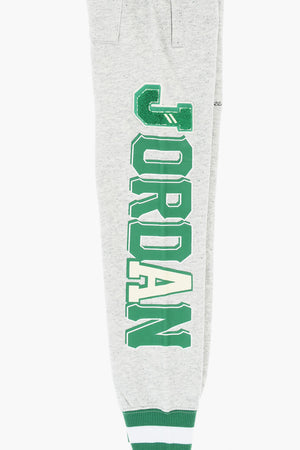 AIR JORDAN Jogginghose aus Baumwollmischfleece COURT OF LEGENDS mit kontrastierenden Details
