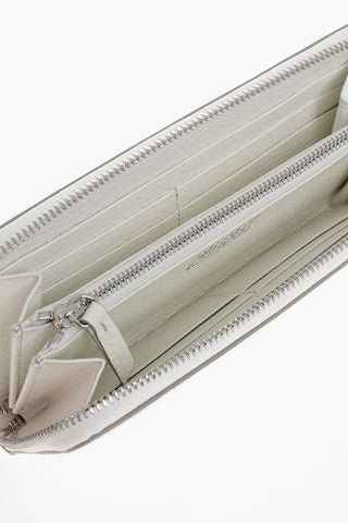 MM11 Hammered Leather Wallet with Zip Closure