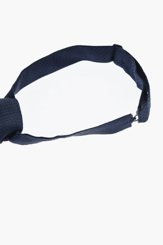 Silk Ascot Tie With Tone-On-Tone Checked Pattern