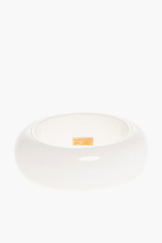 Bracciale Bangle in Tinta Unita con Logo Dorato