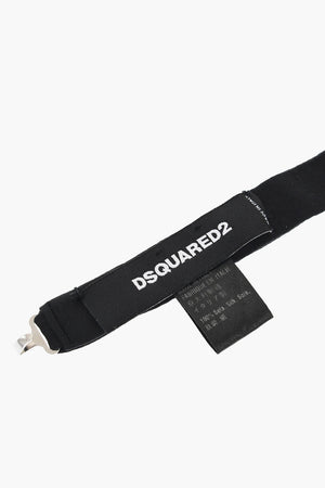 Einfarbige Seidenfliege