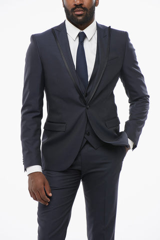 CODE Three-Pieces Suit with Contrasting Trims