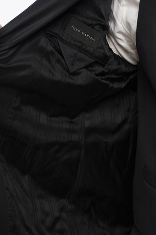 Cool Wool Suit with Peak Lapel