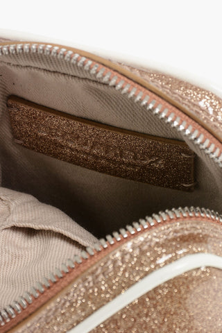 Glitzernde Schultertasche mit Reißverschluss