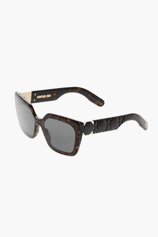 Wayfarer Sunglasses with Tortoiseshell Frame
