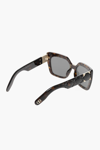 Wayfarer Sunglasses with Tortoiseshell Frame