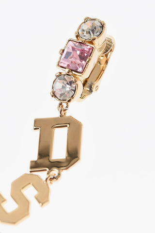 Golden Effect Metal Single Earring with D2 Lettering Pendant