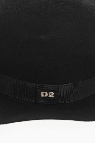 Solid Color Wool Felt Hat with Logoed Detail
