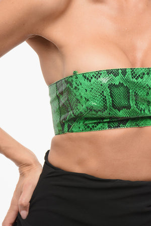 Off-Shoulder-Top aus Leder mit Python-Effekt