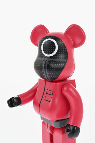 NETFLIX Squid Game Guard BE@RBRICK Figura 100% + 400%