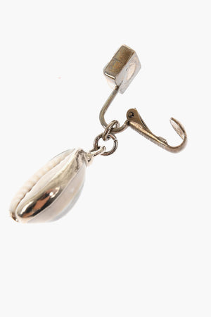 싱글 클립온 조개 모양 귀걸이
