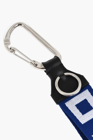 Stoff-Schlüsselanhänger mit Monogramm