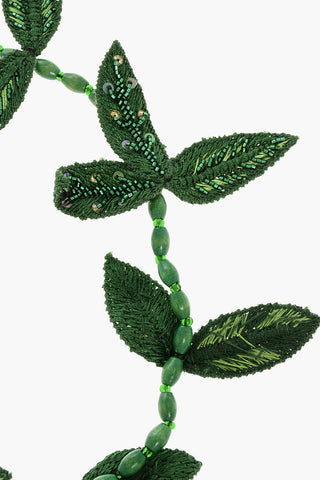 Collana in Legno con Applicazioni Vegetali