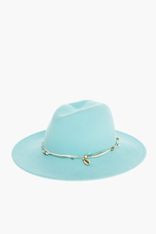Filz-Fedora-Hut ZANGO verziert mit Charms und Muscheln mit abnehmbarem Kordelzug