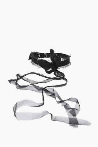 Choker in Raso a Tinta Unita con Dettaglio Farfalla