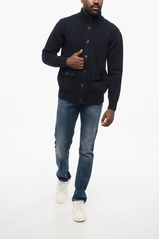 Cardigan aus Schurwolle mit Pattentaschen