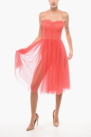 Trägerloses Kleid aus Tüll mit ausgestelltem Rock