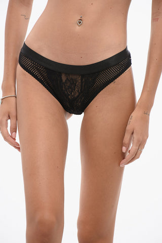 Slip Aus Durchbrochener Spitze