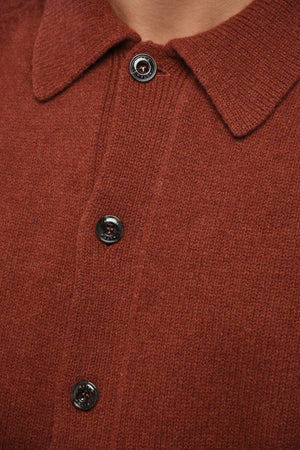Cardigan in Lana Vergine con Collo a Polo