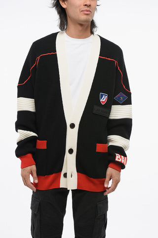 Cardigan aus Schurwolle mit kontrastierenden Details