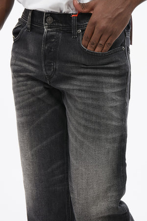 Stone-Washed Effect Regular Fit D-FINITIVE Jeans 17cm L.32