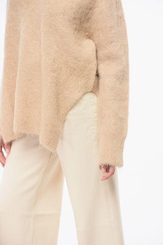 Maglione a Tinta Unita con Scollo a V