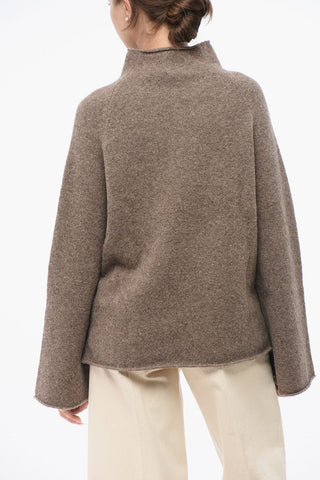 Maglia a Collo Alto in Lana Yak 