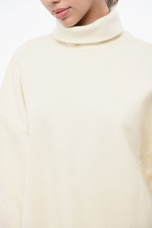 Oversized Rollkragenpullover mit 3/4-Ärmeln