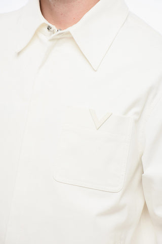 Lightweight Cotton Overshirt with V-Logo Detail on Chest Pocket and Zip Closure