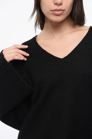 울 혼방 V넥 니트 CIMONE