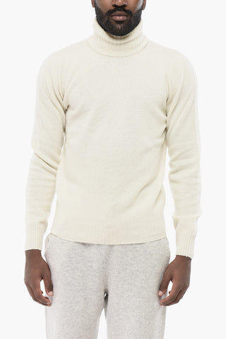 Virgin Wool Turtleneck Sweater