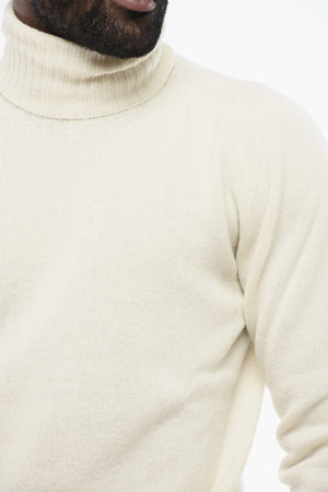 Virgin Wool Turtleneck Sweater