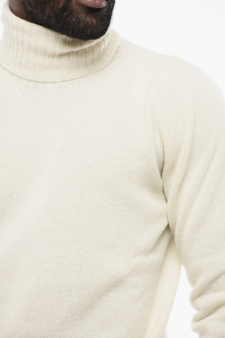 Virgin Wool Turtleneck Sweater