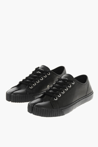 MM22 Low-Top Leather Sneakers TABI in Solid Color