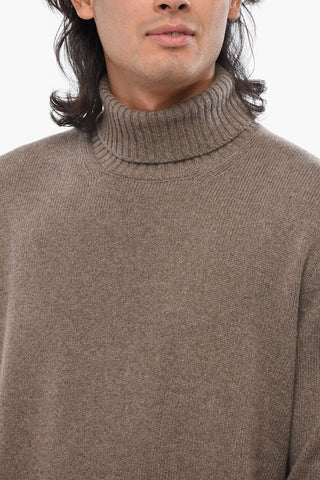 Maglia in Puro Cashmere a Collo Alto