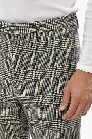 Wollhose im Prince-of-Wales-Karo mit Aufschlag
