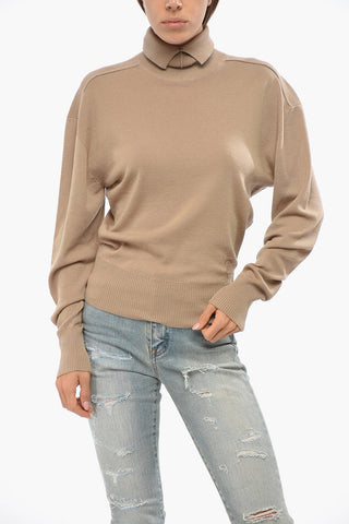 Lightweight Wool Turtleneck Sweater