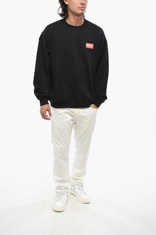 ESSENTIALS Baumwoll-Crewneck mit Logo-Patch