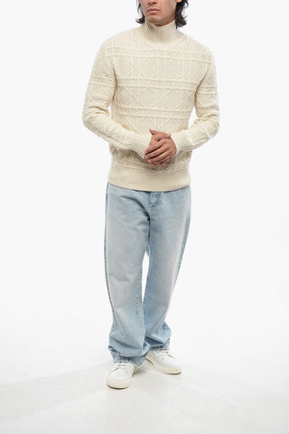 ICONS Pure Cashmere Turtleneck Sweater