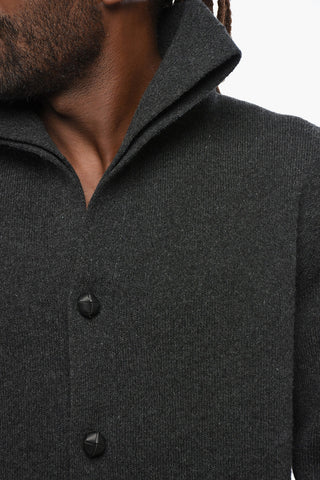 Cardigan in Lana a Tinta Unita con Bottoni in Pelle Intrecciata