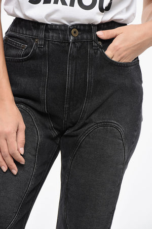 Jeans in dunkler Waschung mit 19cm Reißverschluss am Knöchel