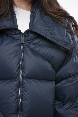 Daunenjacke DOUBLE B mit Kapuze und Frontreißverschluss