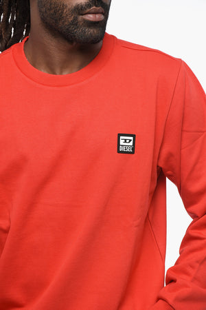 Rundhals-Sweatshirt GIRK aus aufgerauter Baumwolle mit Logo-Patch